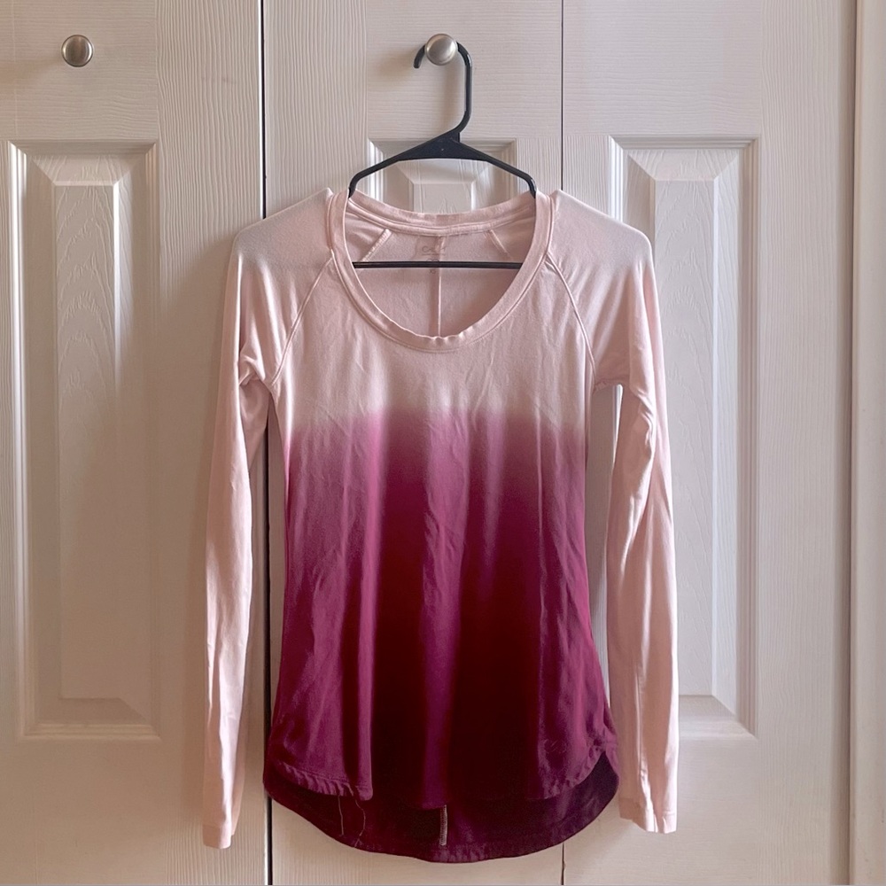 CALIA: Flow Everyday Long-Sleeve Top (Pink Ombré)